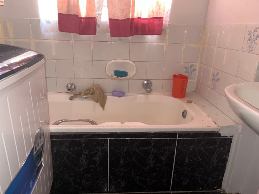 3 Bedroom Property for Sale in Eastridge Western Cape